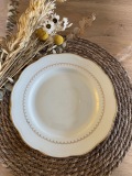 assiette_blanche_lisere_dore_1